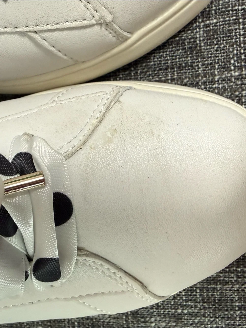 Kate Spade New York White Leather Lift Polka Dot Ribbon Sneakers Size 7.5
